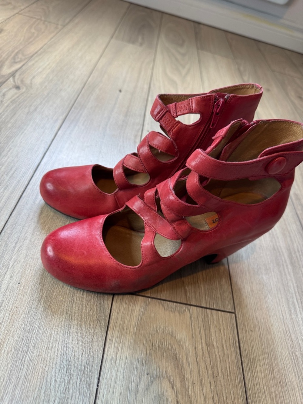Miz Mooz Women's Cutout Leather Heels - Picture 1 of 10
